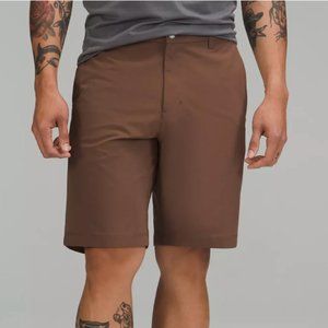 ★ MINT ★ lululemon Commission Classic-Fit Short 9" Warpstreme